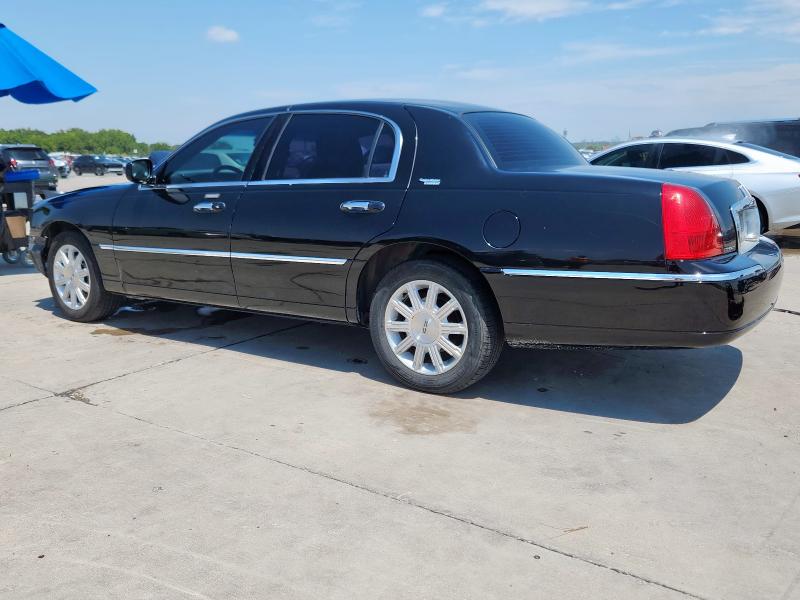 Photo 2 from auction – 2011 LINCOLN TOWN CAR S with VIN 2LNBL8CV8BX764006