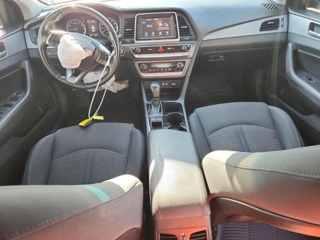 Photo 8 from auction – 2019 HYUNDAI SONATA LIM with VIN 5NPE34AF5KH796046