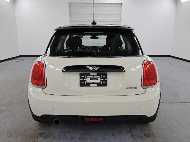 Photo 6 from auction – 2017 MINI COOPER with VIN WMWXP5C3XH3B15941