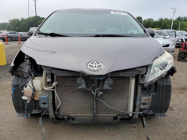 Photo 5 from auction – 2011 TOYOTA SIENNA XLE with VIN 5TDDK3DC2BS007999
