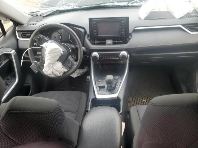 Photo 8 from auction – 2019 TOYOTA RAV4 LE with VIN JTMF1RFV3KD043113