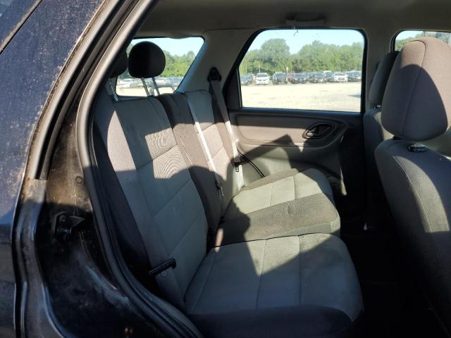 Photo 11 from auction – 2005 FORD ESCAPE XLS with VIN 1FMYU02Z65KD52672