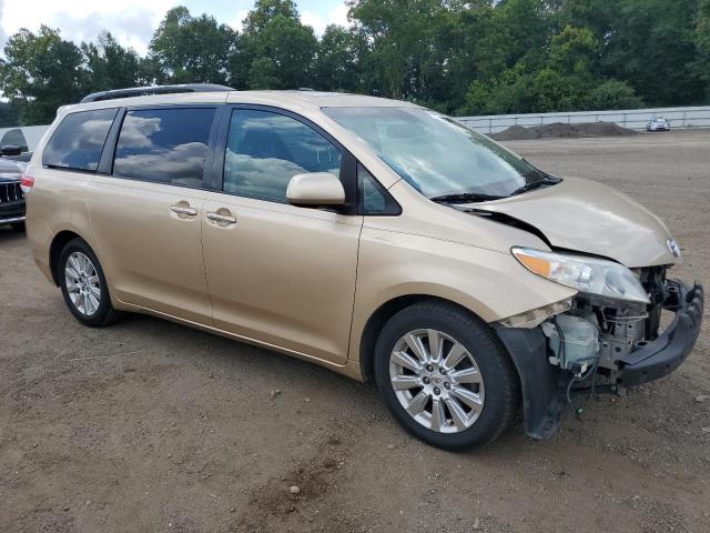Photo 4 from auction – 2011 TOYOTA SIENNA XLE with VIN 5TDYK3DC2BS008362