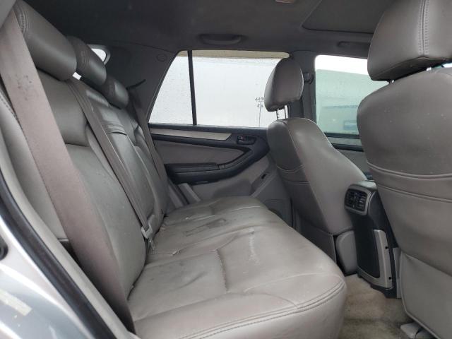Photo 11 from auction – 2004 TOYOTA 4RUNNER SR with VIN JTEBT14R240033582