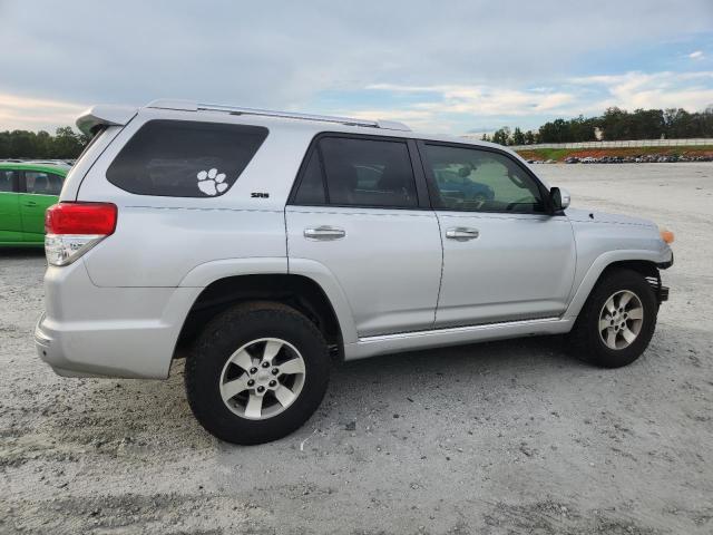 Photo 3 from auction – 2013 TOYOTA 4RUNNER SR with VIN JTEZU5JR6D5050556