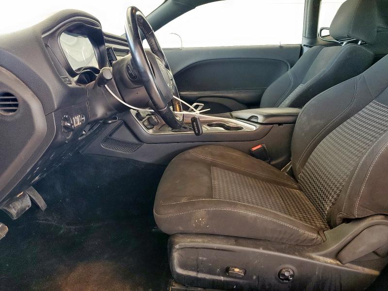 Photo 7 from auction – 2021 DODGE CHALLENGER SXT with VIN 2C3CDZAG5MH623248