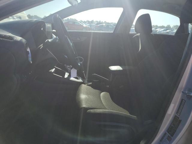 Photo 7 from auction – 2019 KIA FORTE FE with VIN 3KPF24AD5KE061500