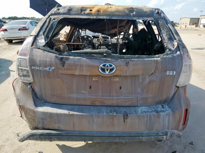Photo 6 from auction – 2015 TOYOTA PRIUS V with VIN JTDZN3EU3FJ034393