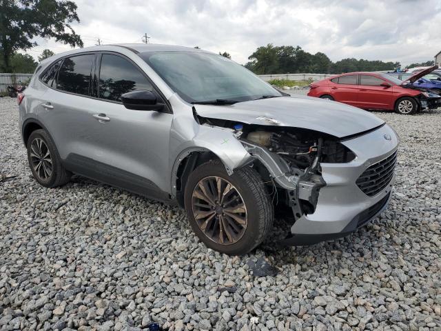 Photo 4 from auction – 2022 FORD ESCAPE SE with VIN 1FMCU0G60NUB19934