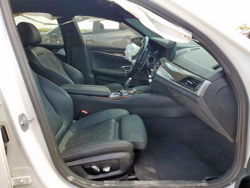 Photo 7 from auction – 2023 BMW 530E with VIN WBA13AG01PCL84819