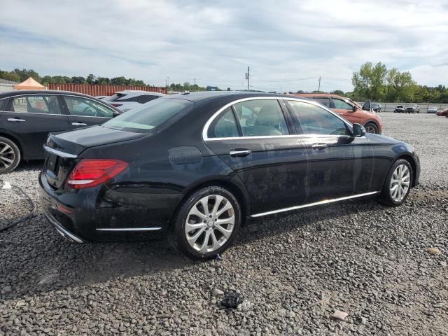 Photo 3 from auction – 2017 MERCEDES-BENZ E 300 with VIN WDDZF4JB5HA071669