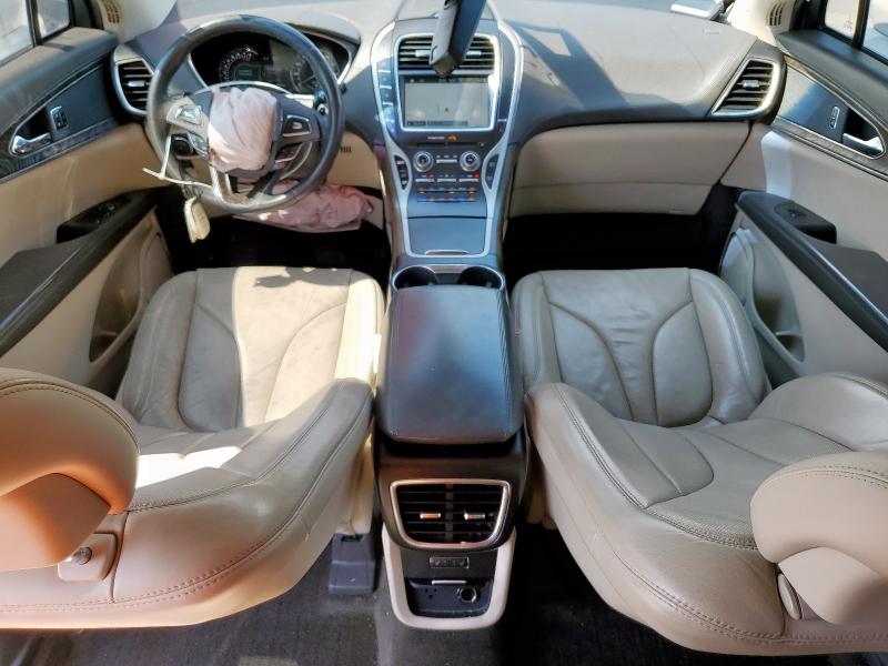 Photo 8 from auction – 2017 LINCOLN MKX RESERV with VIN 2LMPJ6LR0HBL26304