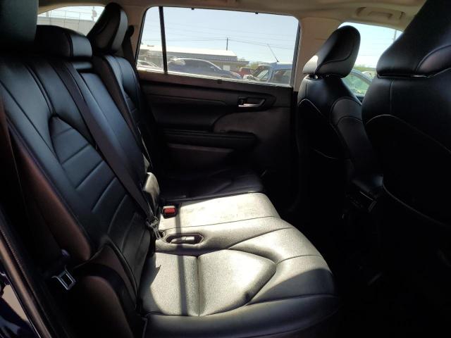 Photo 11 from auction – 2023 TOYOTA HIGHLANDER with VIN 5TDKDRAH4PS008650