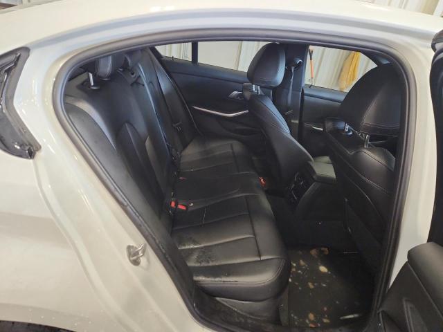 Photo 10 from auction – 2023 BMW 330XI with VIN 3MW89FF07P8D57143