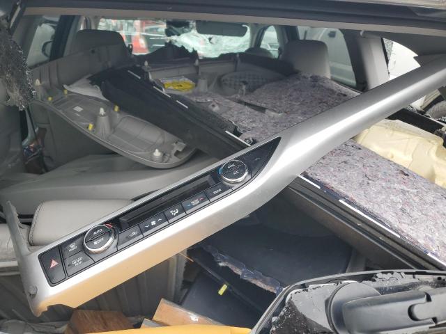 Foto 13 de la subasta – 2018 TOYOTA HIGHLANDER con VIN 5TDJZRFH3JS844138