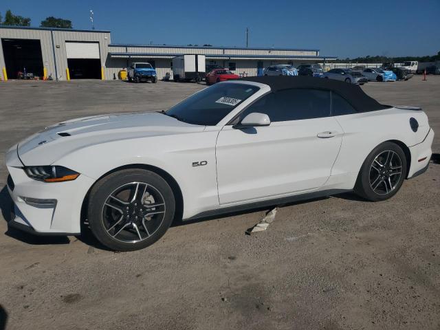 FORD MUSTANG 2022 with VIN 1FATP8UH2N5100768 - Photo from auction