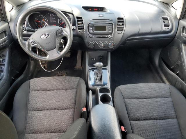 Photo 8 from auction – 2017 KIA FORTE LX with VIN 3KPFK4A77HE118542
