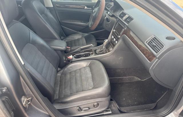Photo 5 from auction – 2014 VOLKSWAGEN PASSAT SEL with VIN 1VWCN7A3XEC054294