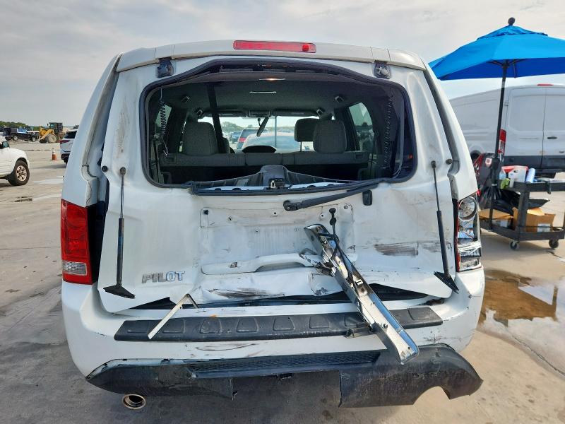 Photo 6 from auction – 2015 HONDA PILOT EX with VIN 5FNYF3H4XFB032040