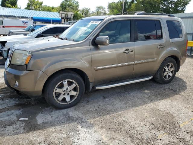 HONDA PILOT TOUR 2010 with VIN 5FNYF4H96AB004939 - Photo from auction