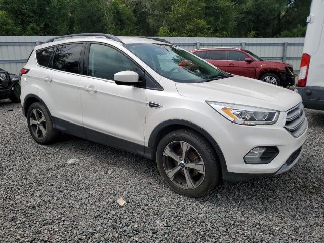 Photo 4 from auction – 2018 FORD ESCAPE SEL with VIN 1FMCU0HD5JUD34278