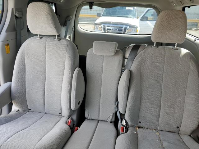 Photo 10 from auction – 2014 TOYOTA SIENNA LE with VIN 5TDKK3DC4ES521719