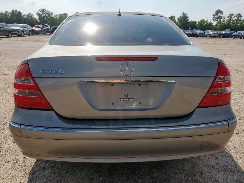 Photo 6 from auction – 2004 MERCEDES-BENZ E 320 with VIN WDBUF65J34A582808