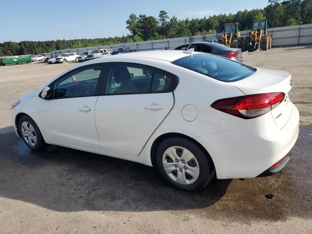 Photo 2 from auction – 2017 KIA FORTE LX with VIN 3KPFK4A78HE081761