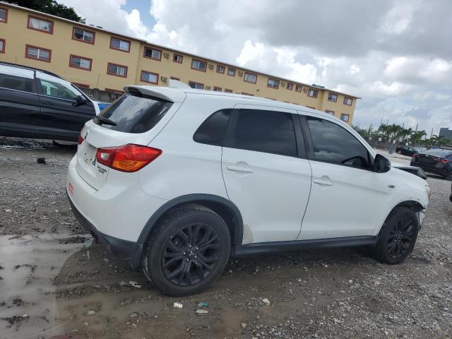 Photo 3 from auction – 2017 MITSUBISHI OUTLANDER with VIN JA4AP3AU6HZ053046