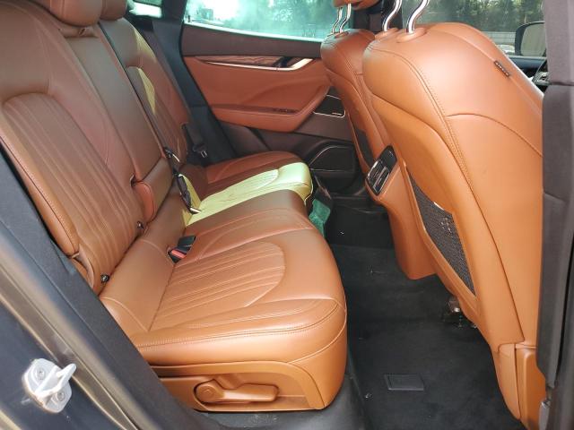 Photo 11 from auction – 2017 MASERATI LEVANTE LU with VIN ZN661XUL0HX238601