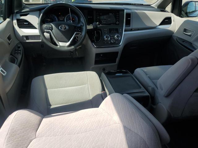 Photo 8 from auction – 2018 TOYOTA SIENNA LE with VIN 5TDKZ3DC7JS948303