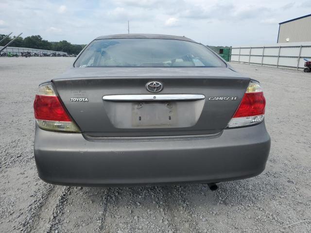 Photo 6 from auction – 2005 TOYOTA CAMRY with VIN 4T1BE32K95U989325