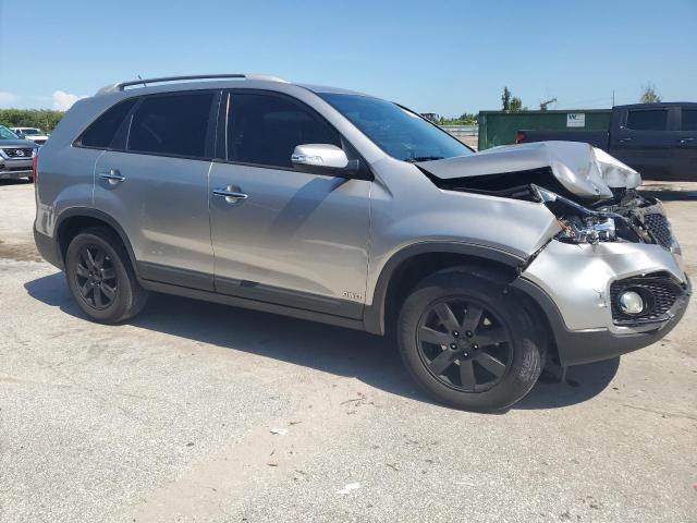 Photo 4 from auction – 2012 KIA SORENTO BASE with VIN 5XYKTCA60CG277315