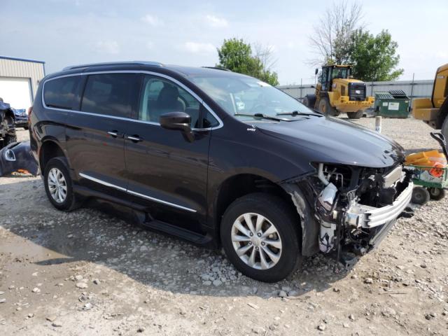 Photo 4 from auction – 2019 CHRYSLER PACIFICA T with VIN 2C4RC1BG1KR708314