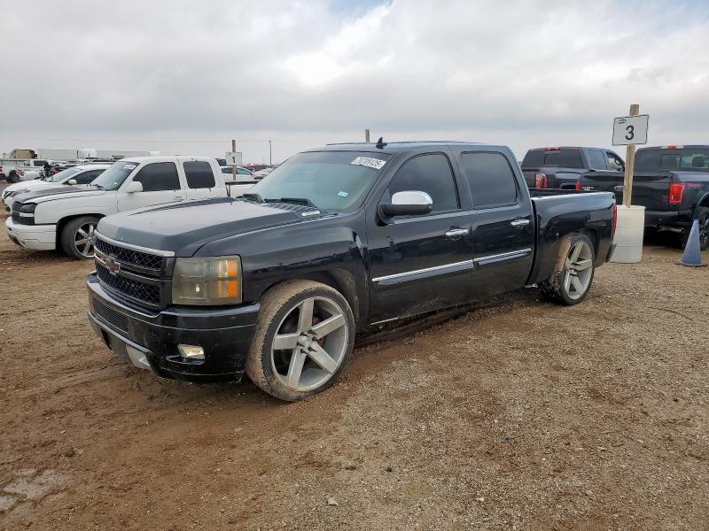 CHEVROLET SILVERADO 2011 with VIN 3GCPCSE0XBG318930 - Photo from auction