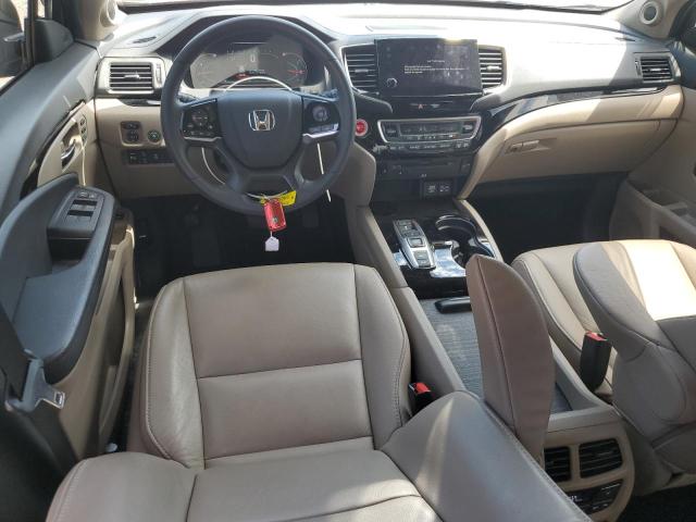 Photo 8 from auction – 2019 HONDA PILOT TOURING with VIN 5FNYF6H66KB003017