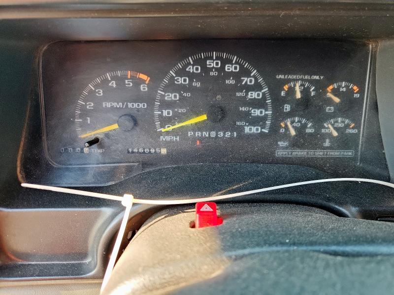 Photo 9 from auction – 1996 GMC SIERRA C15 with VIN 2GTEC19R4T1552775