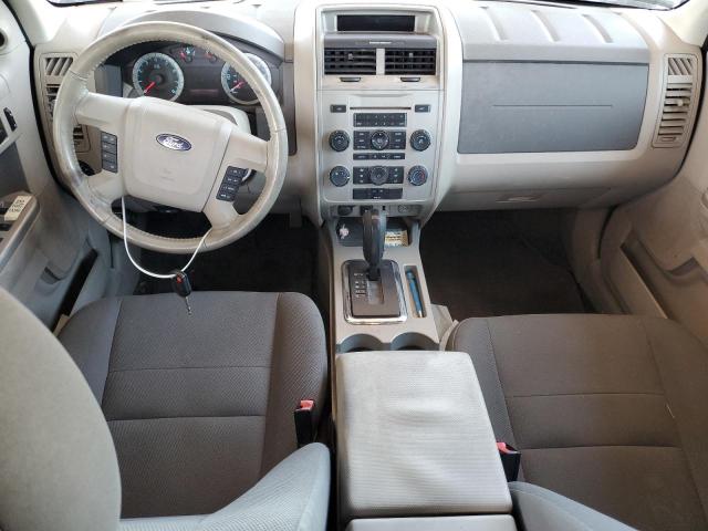 Zdjęcie 8 z aukcji – 2010 FORD ESCAPE XLT z VIN 1FMCU0DG4AKB30129
