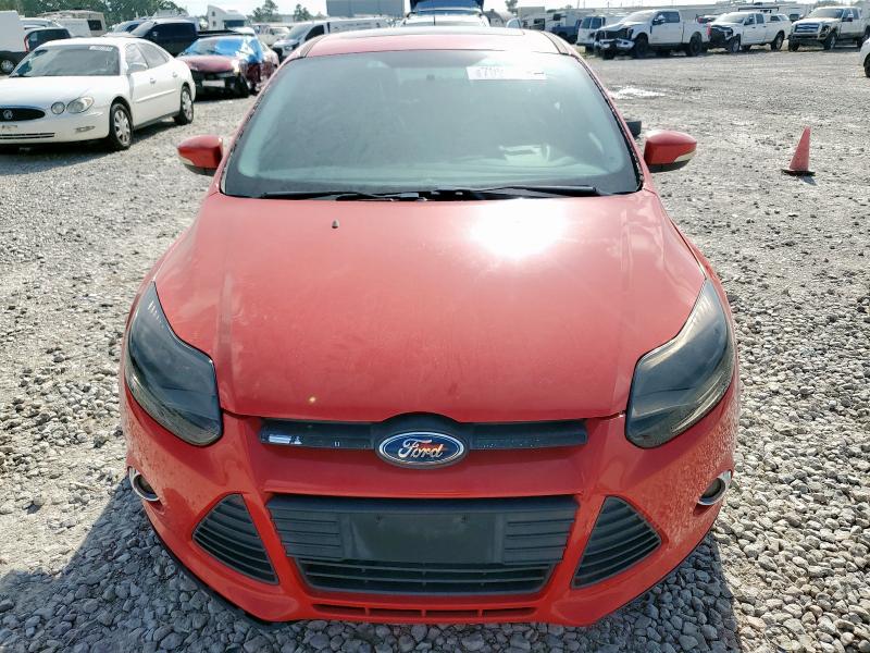 Photo 5 from auction – 2014 FORD FOCUS SE with VIN 1FADP3K25EL302926