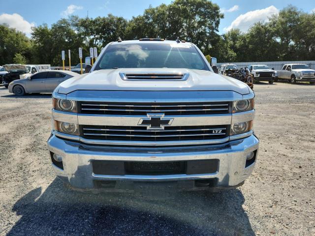 Photo 5 from auction – 2019 CHEVROLET SILVERADO with VIN 1GC4KXEY6KF219709