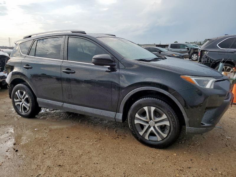 Photo 4 from auction – 2017 TOYOTA RAV4 LE with VIN 2T3BFREV1HW600243
