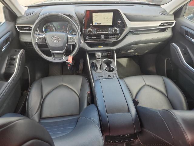 Photo 8 from auction – 2023 TOYOTA HIGHLANDER with VIN 5TDKBRCHXPS109954