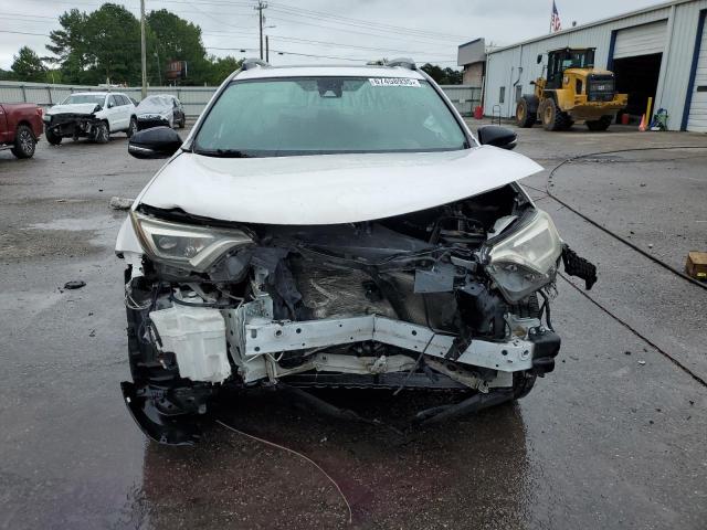 Photo 5 from auction – 2017 TOYOTA RAV4 SE with VIN 2T3NFREV2HW331912