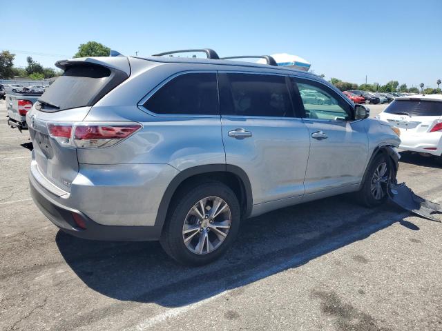 Photo 3 from auction – 2015 TOYOTA HIGHLANDER with VIN 5TDKKRFH8FS107520