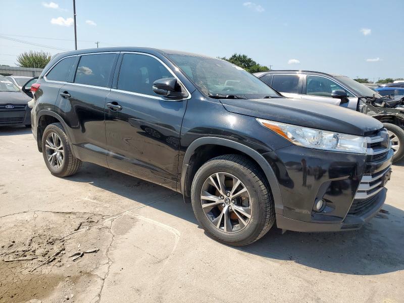 Photo 4 from auction – 2017 TOYOTA HIGHLANDER with VIN 5TDZZRFH4HS202346