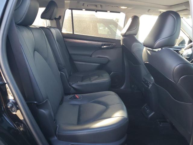 Photo 11 from auction – 2021 TOYOTA HIGHLANDER with VIN 5TDFZRAHXMS057446