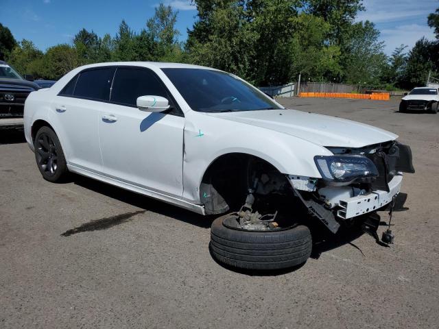 Photo 4 from auction – 2023 CHRYSLER 300 S with VIN 2C3CCABTXPH640941