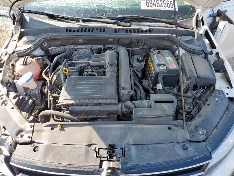 Photo 11 from auction – 2017 VOLKSWAGEN JETTA SE with VIN 3VWDB7AJ4HM399545