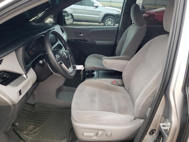 Photo 7 from auction – 2017 TOYOTA SIENNA LE with VIN 5TDKZ3DC2HS880969