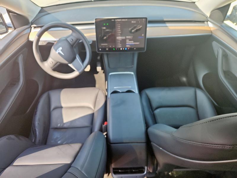Foto 8 de la subasta – 2025 TESLA MODEL Y con VIN 7SAYGAEE2SF302261